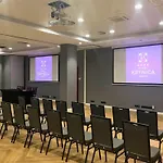 Conference & 크리니차 즈드로이