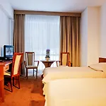 クルィニツァ カンファレンス ＆ スパ ホテル 4*