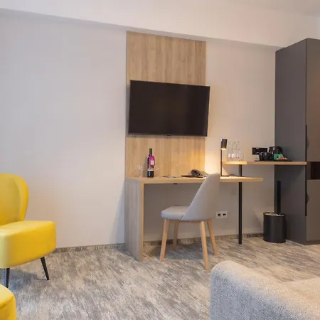 Conference & Hotel 4*