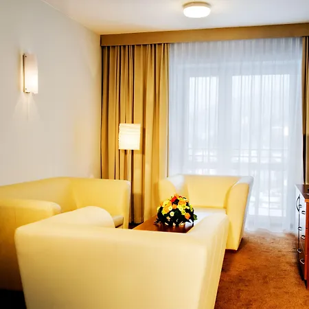 فندق Conference &