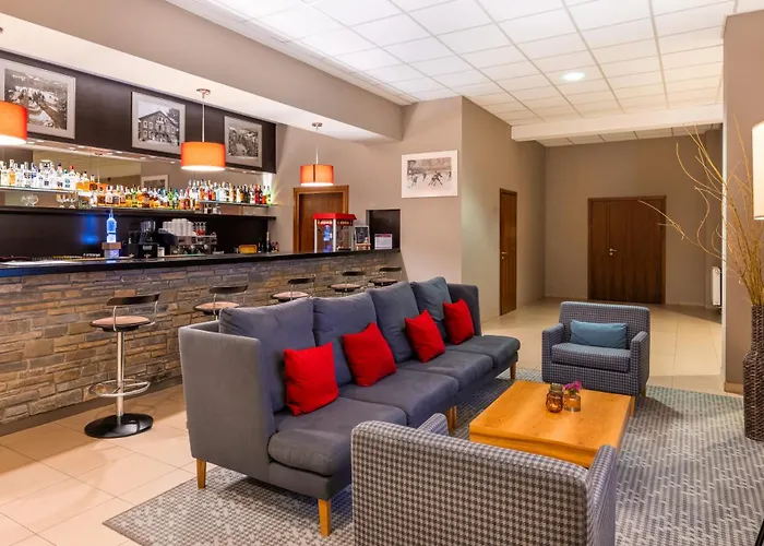 Conference & 크리니차 즈드로이