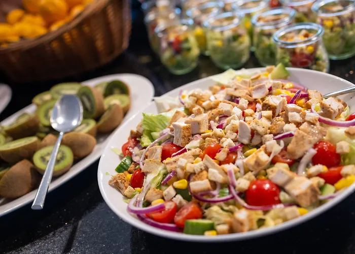 Conference & 크리니차 즈드로이