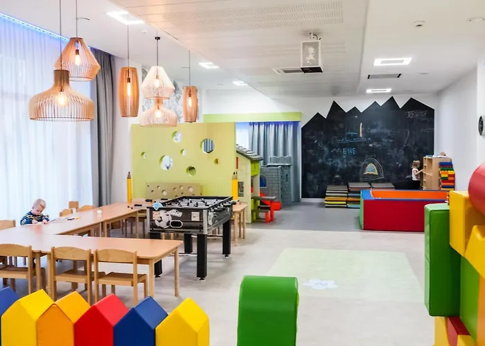 Conference & 호텔 크리니차 즈드로이